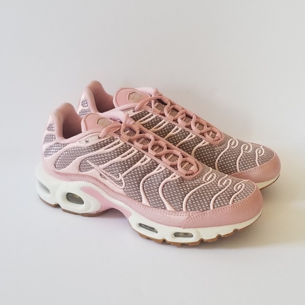 Nike Air Max Plus Running/CrossTraing Shoes Sz 7